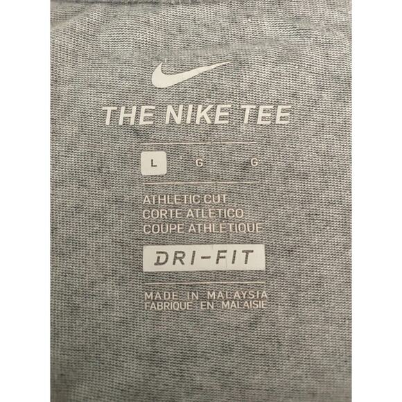 Ash Gray Nike Dri Fit Athletic Fit Short Sleeve T-Shirt - Large - Picture 2 of 3